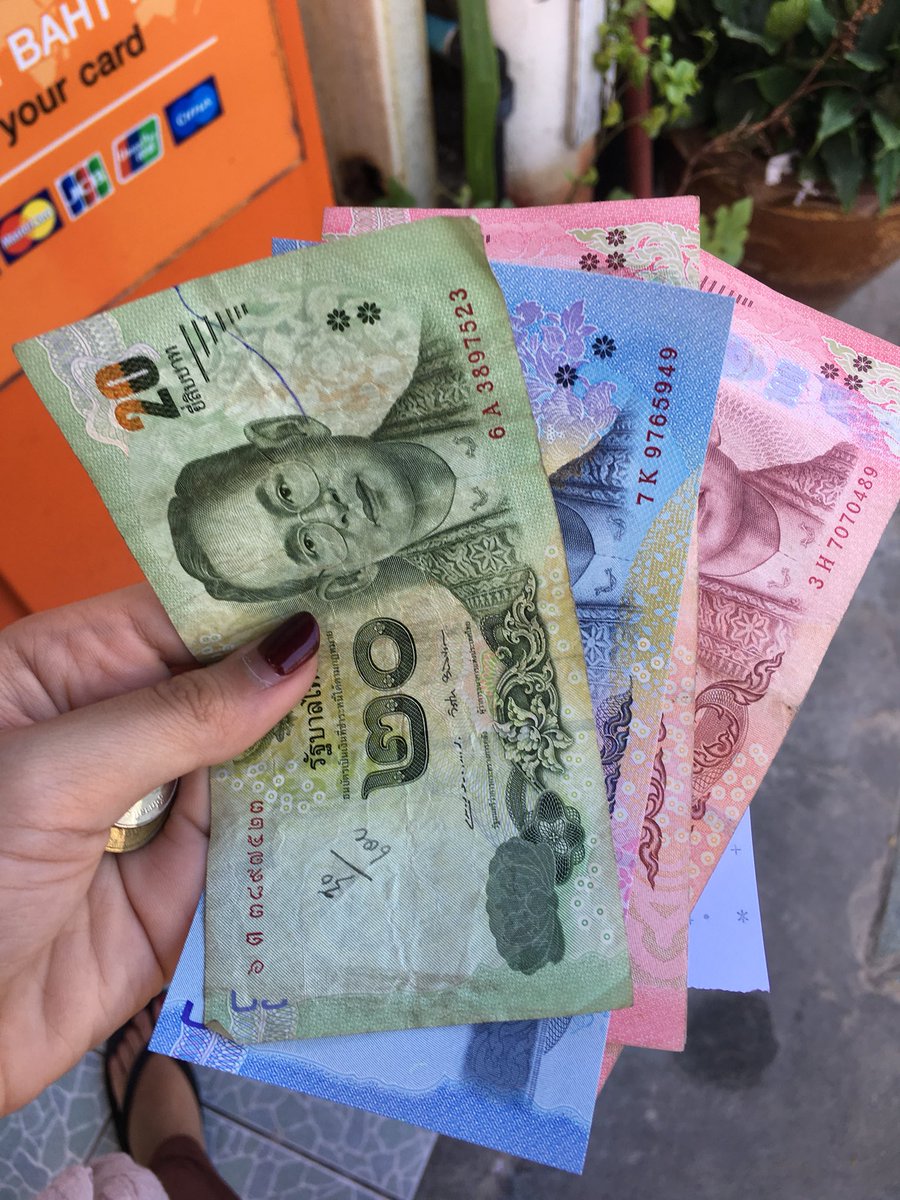 ghelinesays's tweet photo. ahm mejo naguguluhan na ko. #baht #malaysianringgit https://t.co/0Q5qQTatyF