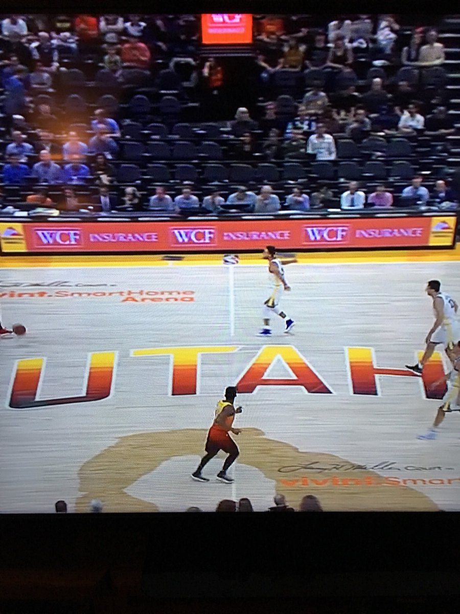 BruceBallslap's tweet photo. @BigUrbSports #UtahJazz looking like the game Dig Dug. https://t.co/pDtloMIgYk