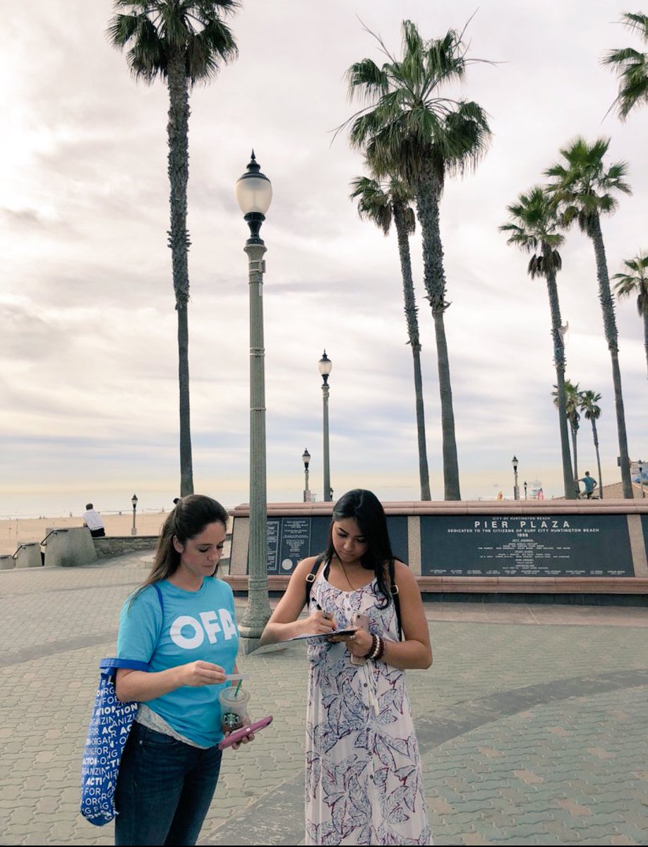 CSebring's tweet photo. Prepared for the #SOTU by getting people to #CommitToVote in the Nov 2018. Time to take #OFAction and say bye bye to a #RubberStampRep! https://t.co/z5LsLJQoON