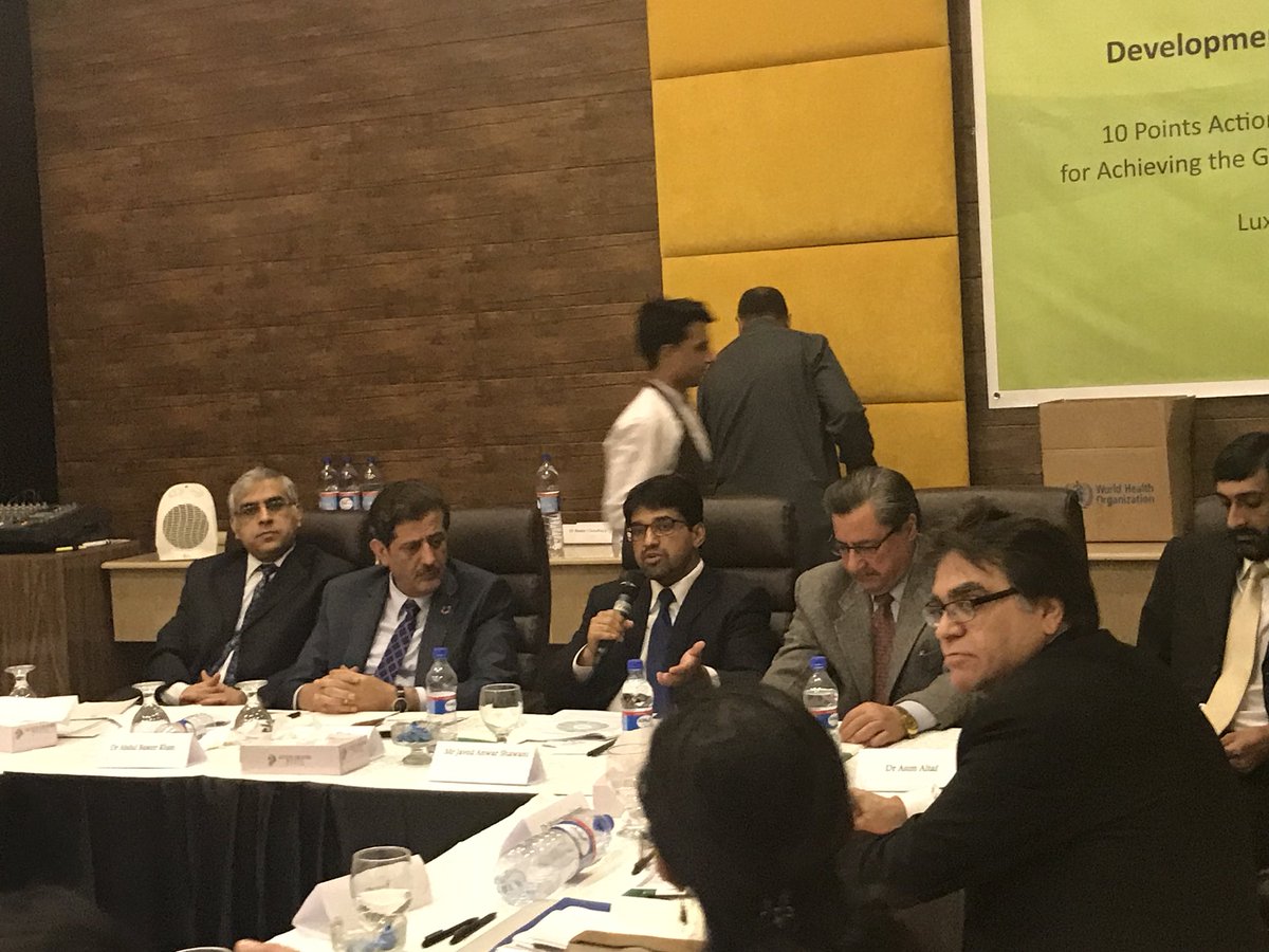 FahmidaIqbal's tweet photo. Honoured to have all four provincial reps. Secretary #Baluchistan Health Special Secretary #Sindh Additional Secretary #Punjab Director General Health #KhyberPakhtunkhwa and NPM, National AIDS Control Programme along with #PACPs Communities #UNAIDS #WHO #UNFPA HIV prevention https://t.co/Qfg3ydQQ4l
