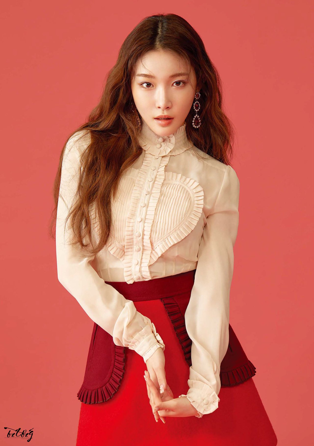 Chungha Pics Snapping On Twitter 