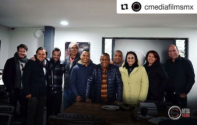 soykikomarti's tweet photo. #Repost @cmediafilmsmx (@get_repost)
・・・
Alliances!
#SamuelFormell #ElitoReve #TalentoCmedia #music #timbacubana #Musicacubana #LosVanVan #cubanmusic #sinsalsanohayparaiso #soyvanvan #salsacubana #vanvaneros #Art #Musica #Film #Cuba #Mexico https://t.co/Ia2TewzO30 https://t.co/SaKM4Awl3p