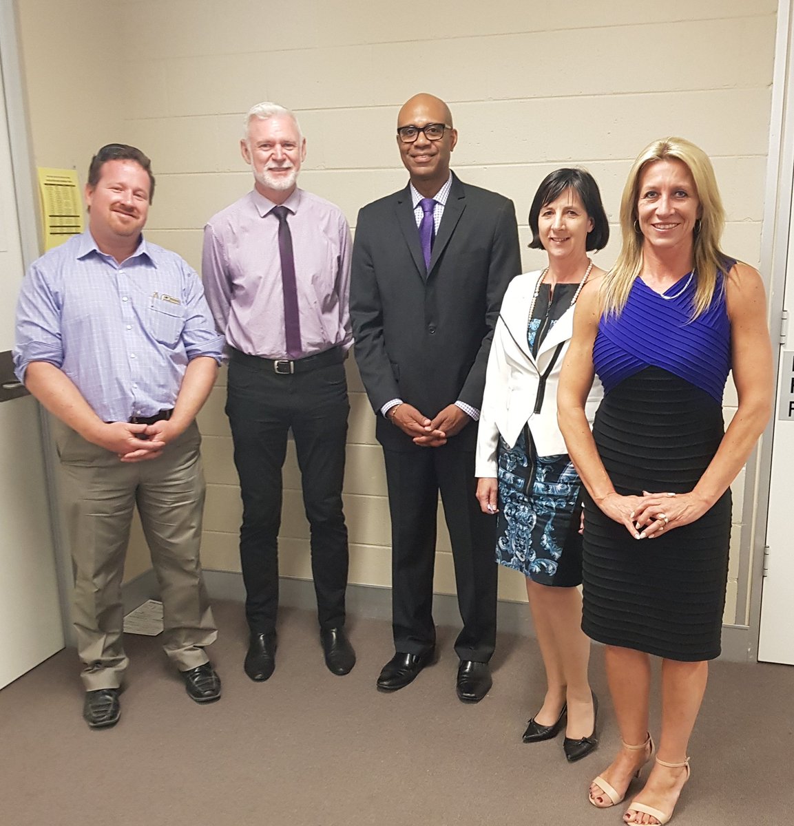 LanaRead's tweet photo. Inspirational PL today with @bkbutler_brian and principal colleagues @shanusgodman @KrisWillis10 and felicity bruce. @SolutionTreeAU @SolutionTree https://t.co/VRvyN1oT6v
