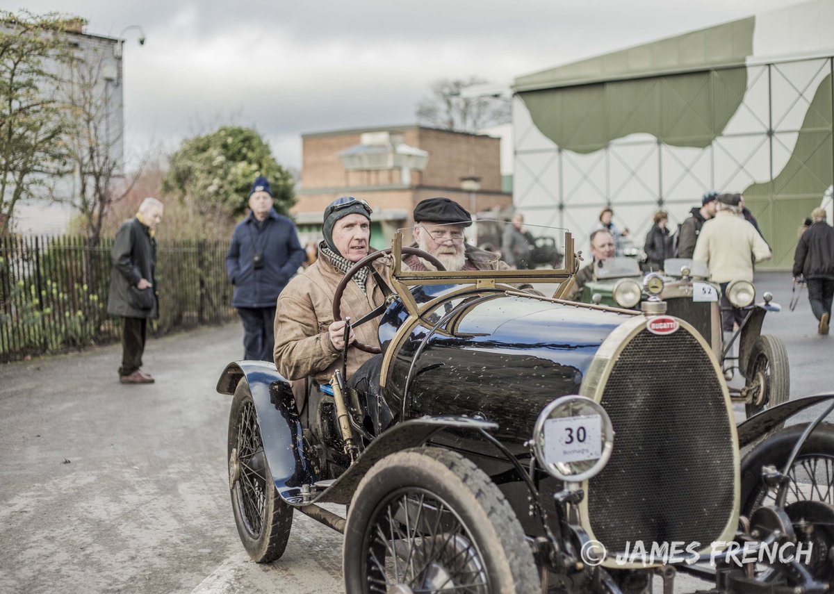 JamesFrench95's tweet photo. What a great way to kick start the year with the @VintageCarClub @BrooklandsMuseu https://t.co/QcXOr0hPCo