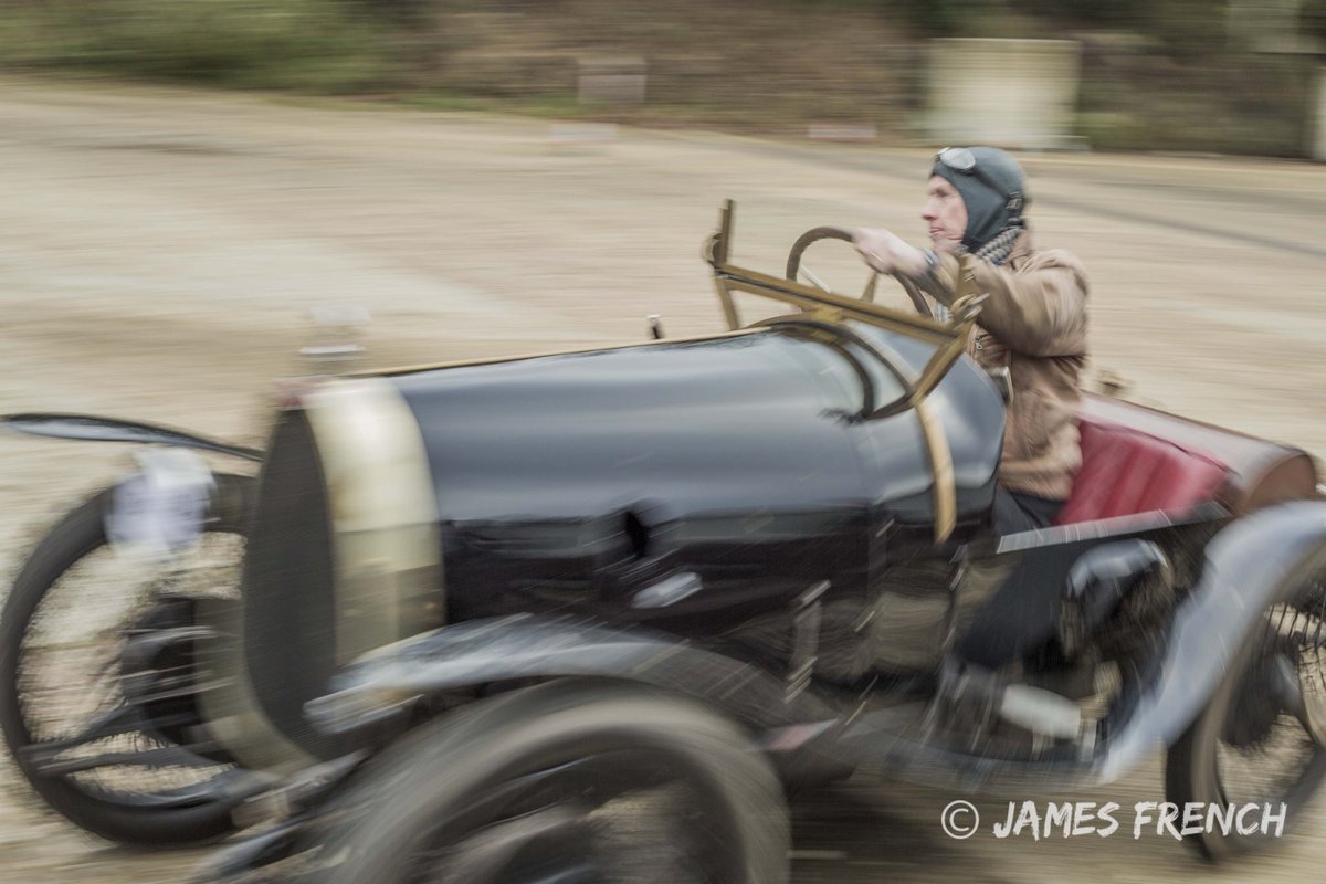 JamesFrench95's tweet photo. What a great way to kick start the year with the @VintageCarClub @BrooklandsMuseu https://t.co/QcXOr0hPCo