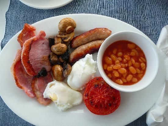 Open for All Day breakfast and light snacks 9.30 to 2.00pm today