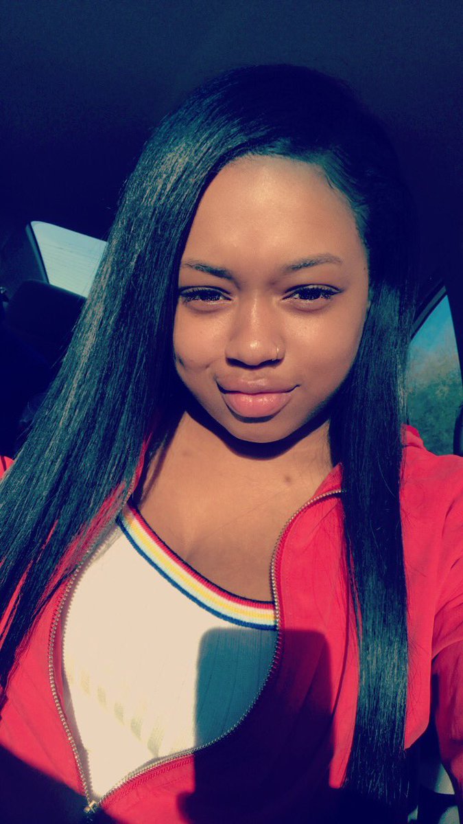 chasemylead's tweet photo. girl u finer than yo fine cousin 🤤 https://t.co/jCz6N1qJCx
