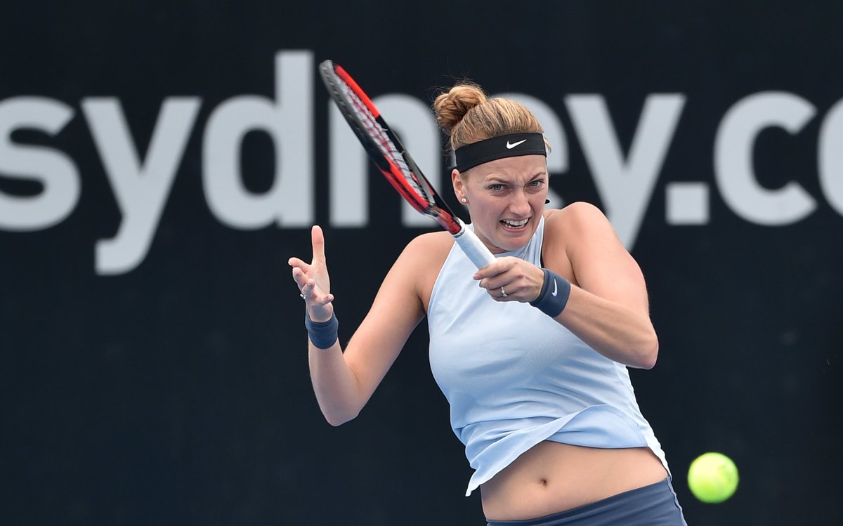 exotique coquille dette tennis belly button Il Regan Effondrer