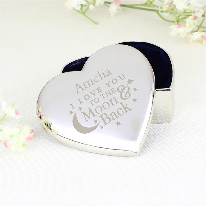 #PERSONALISED Trinket Box
See it here >> bit.ly/2BGhsjR

Perfect #gift for #Valentines Day.

#ValentinesDay2018 #ValentinesDay #giftideas #giftsforher #love #jewellery #giftshop #UKBizHour #BritHour #eshopsuk #Tweeturbiz #tweetuk #ukbiz #ATSocialMedia <a href="/ourcraftythings/">Our Crafty Things</a>