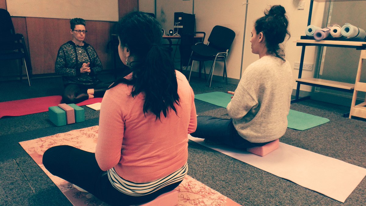 CitasCollege's tweet photo. Hi guys. These are the photos of today's Yoga class with Keara. Welcome to yoga next week!
*And don't forget to follow us on Instagram https://t.co/kzJytvZ5YK and Facebook https://t.co/pFCoZUsiIj 😀 https://t.co/jH7bbOLCNH