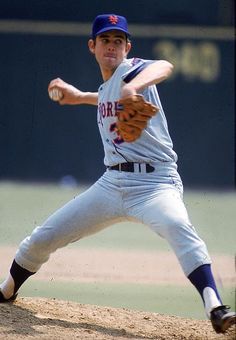 Happy birthday to Nolan Ryan (71), Bob Apodaca (68) and Rafael Santana (60).  