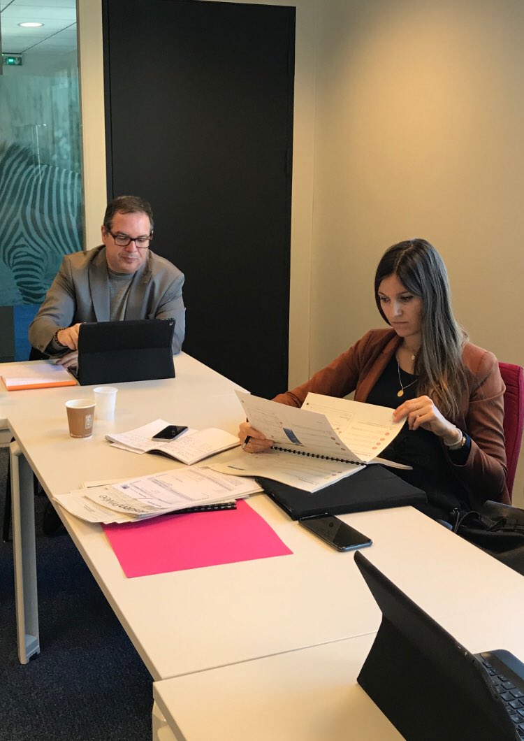 ValerieGodard73's tweet photo. AEP région Sud-Est Team Lyon le Direct en atelier de #perfectionnement et montée en #expertise sur l’#assurance #emprunteur de #prêt #immobilier Des garanties adaptées et des économies à la clé pour nos clients!@MarieeOlivier @ClemGastaldi @ColombuYves @ffancy65 https://t.co/fR9uQPJRZs