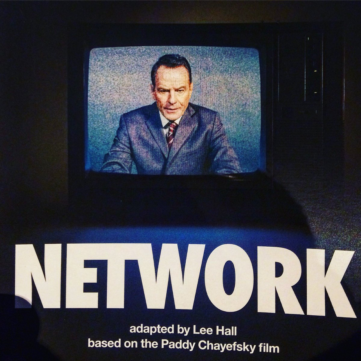 AndrewVenning's tweet image. Afternoon @NationalTheatre for mid-week matinee of Network. #Network #NTNetwork