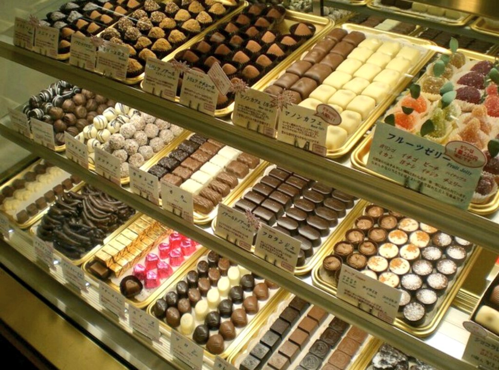 おしゃかわ 有名なショコラティエが作った 高級チョコレート おしゃれ すごい ほんと綺麗 高級チョコレート チョコレート好きな人rt T Co Dgyrfjmebi Twitter おしゃかわ 有名なショコラティエが作った 高級チョコレート おしゃれ すごい ほんと綺麗 高級チョコレート チョコレート好きな人rt T Co Dgyrfjmebi Twitter