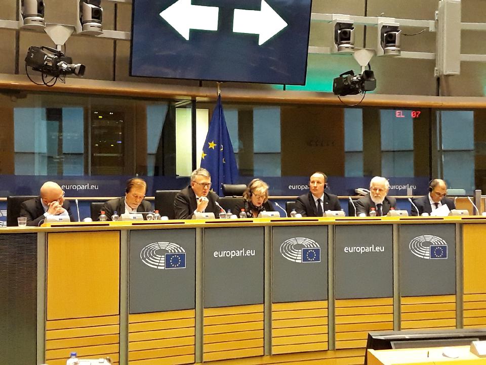 Public hearing on the role of #SocialEconomy in shaping the #FutureofWork at <a href="/Europarl_EN/">European Parliament</a> with LUX Minister Nicolas Schmit: the ongoing 4th industrial revolution must become #social thanks to #SocialInnovation #Education #Training