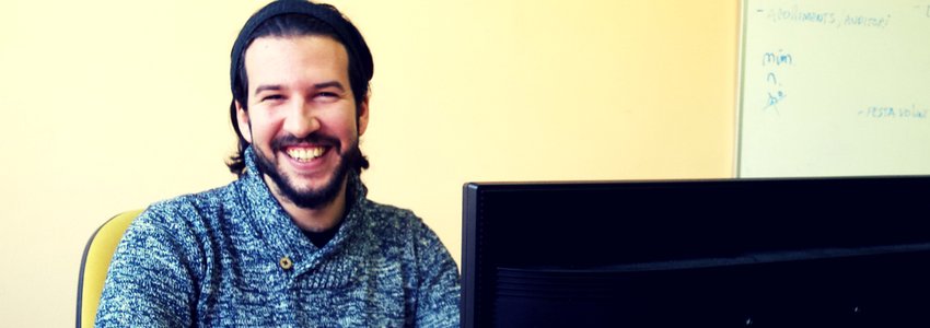fundacioires's tweet photo. "Acompanyem i atenem persones però els professionals aprenem moltíssim en el procés" Entrevistem a Carlos Joyera, psicòleg del #ProjecteFIls sobre la seva trajectòria i l'atenció terapèutica dels conflictes i/o violències #Psicologia #InteligenciaEmocional https://t.co/twN2D1k0OX https://t.co/IPZmQPGE7s