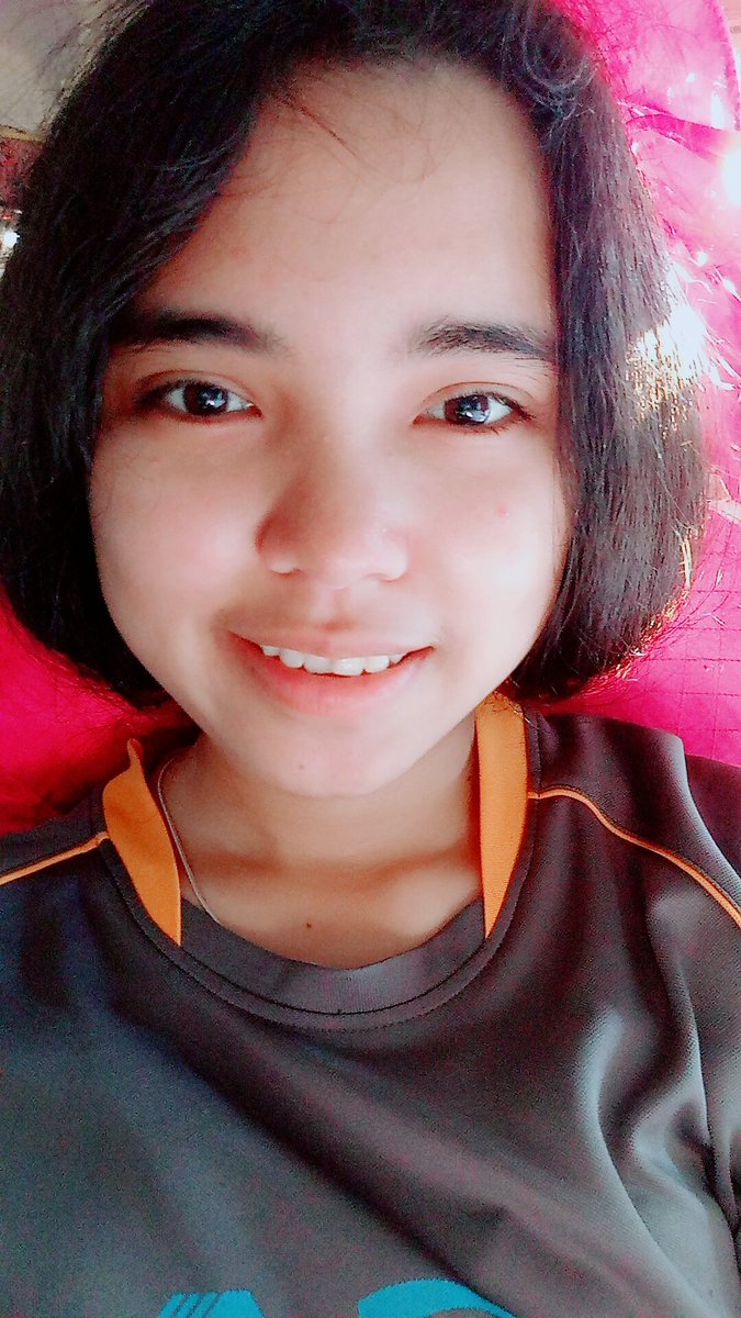 GiftWaraphon's tweet photo. ผมสั้นๆ ดีไหม 
#gwrp2018 https://t.co/0mZQKKkpWg