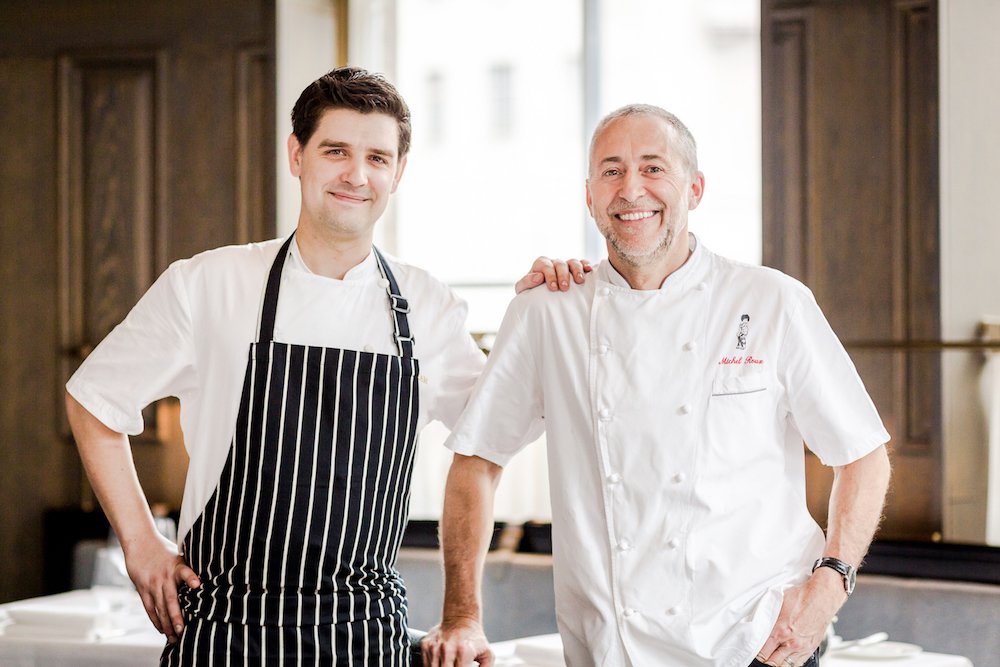 The <a href="/rouxlandau/">Roux at The Landau</a> is to reopen with a new look by David Collins Studio and a new menu style. A "curvilinear" bar in the middle of room will offer counter-top dining, while chef Nicolas Pasquier's menu will feature simple, elegant dishes. Soft-opening scheduled for February.