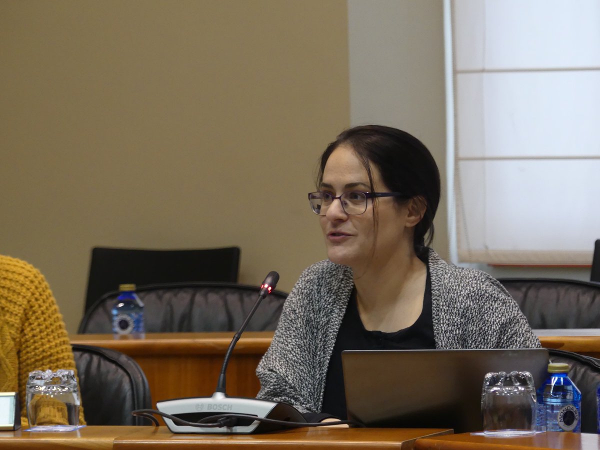 👶🏿 Preguntámoslle á Xunta polas Casas Niño, que defendemos como solución puntual para zonas rurais de baixa natalidade. Reclamamos melloras:
👉🏿 pago mensual da prima a titulares
👉🏿 normas comúns a escolas infantís
👉🏿 rebaixar as condicións de cancelación
<a href="/paulaverao/">Paula Vázquez Verao</a>