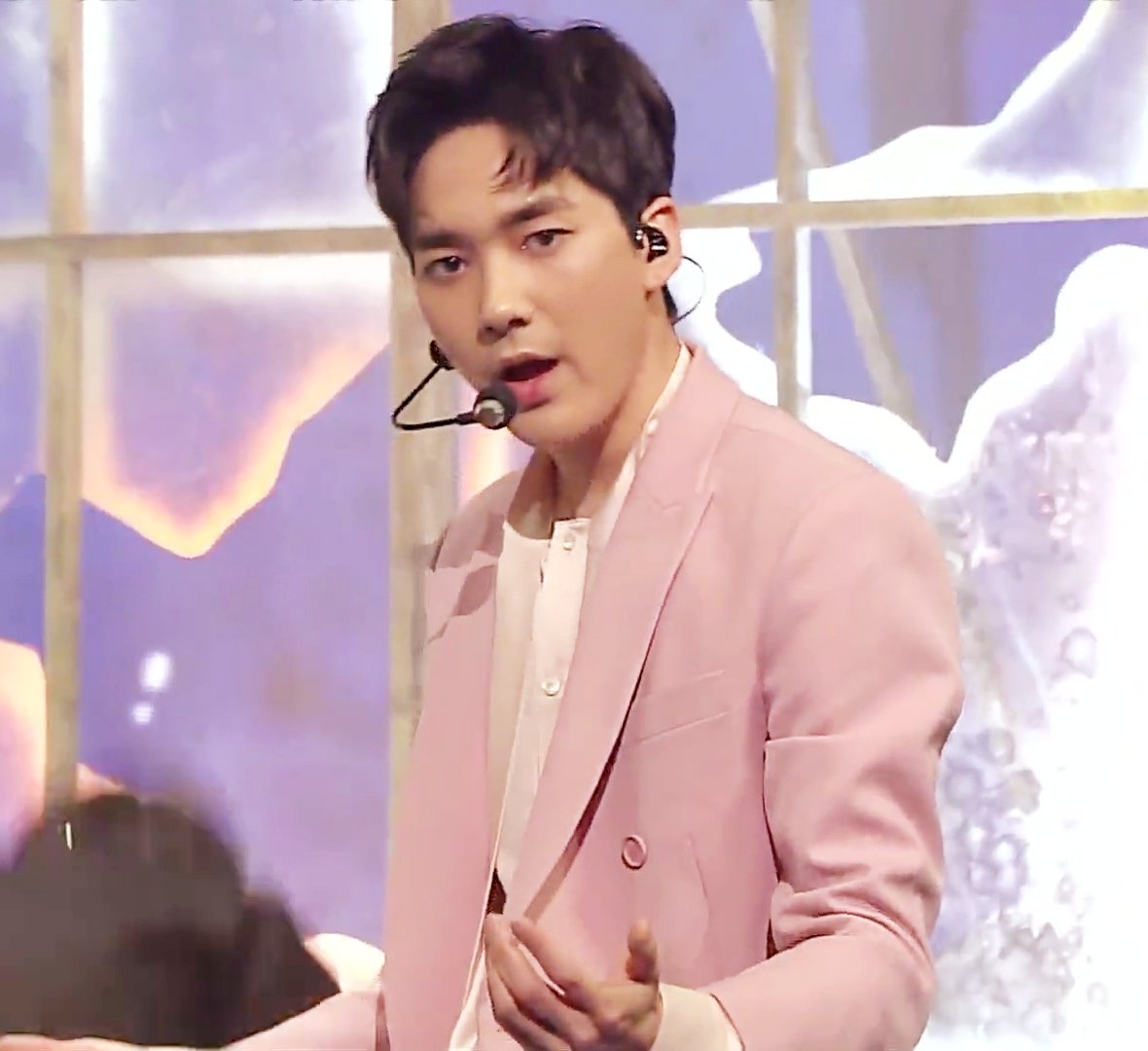 nuest0315_doll's tweet photo. #아롱이 #숨옷장 #인형옷후기 #인형옷 #후기이벤트

왜유왜~
아롱이 파파랑 똑같지🐶

구매는 👉 숨옷장 @madebysum 
예쁜옷 감사합니다🙇‍♂️

갠적으로 젤 좋아했던 의상 핑크버전💕 https://t.co/2LLCehSeJz