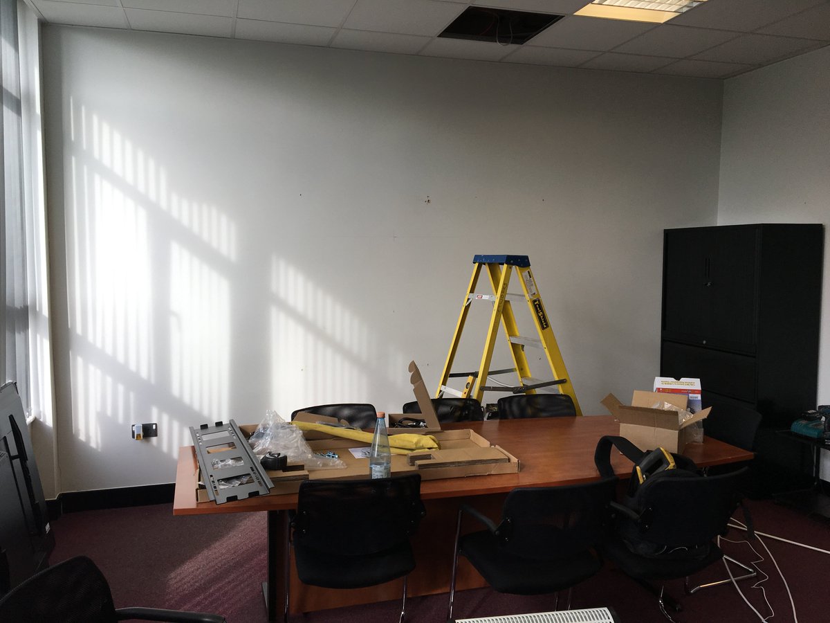 DCL_Networks's tweet image. Before and After pictures of a screen installation in an office at a  school, for any aduio visual enquiries, or if there is anything else us  at DCL Networks can assist you with please call us on 01622 236288.