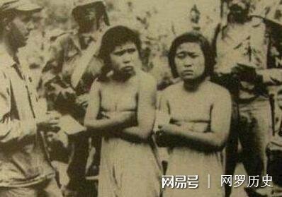 CAIJING_TV's tweet photo. 1945年苏军在东北奸淫大量妇女！“21岁的台北人许长卿看到，沈阳火车站广场上有一个妇女，手牵两个孩子，背上再背一个，还有一个比较大的，拿一件草席，共五个人。有七八个苏联兵把他们围起来，先将母亲强暴，然后再对小孩施暴。苏联兵把他们欺负完后，叫他们躺整齐，用机关枪扫射打死他们！ https://t.co/PNyTbwdpEl