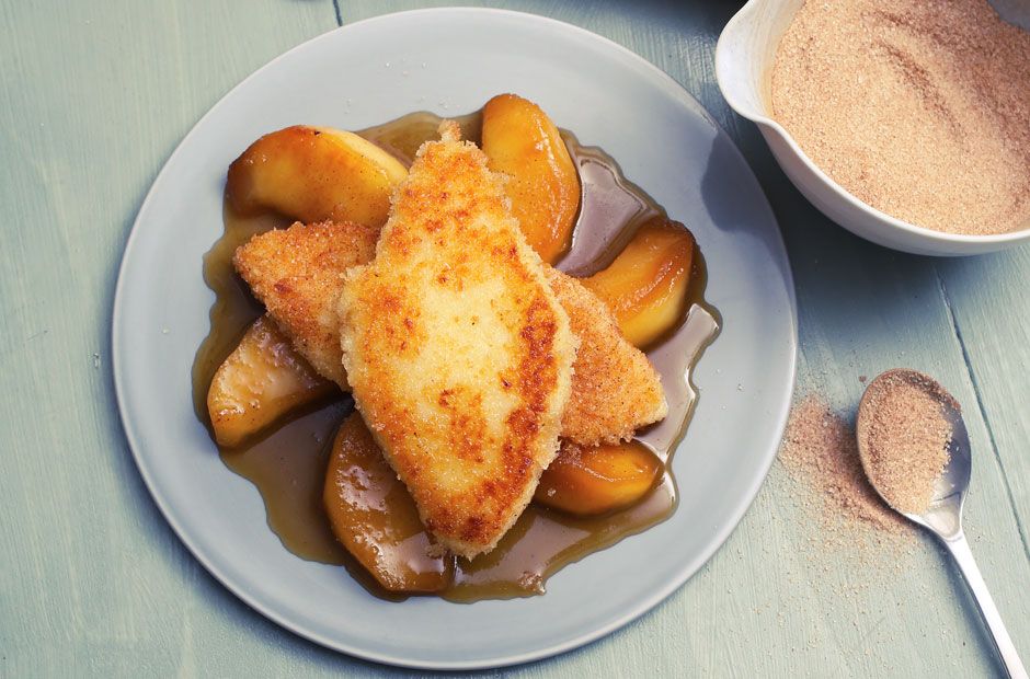 Grießschnitten mit karamellisierten Äpfeln, Vanille, Zimt und Zucker: eine unkomplizierte Haupt- oder Nachspeise, von der die Familie unserer Köchin gar nicht genug kriegen kann. rezept.sz-magazin.de/rezept/griesss…