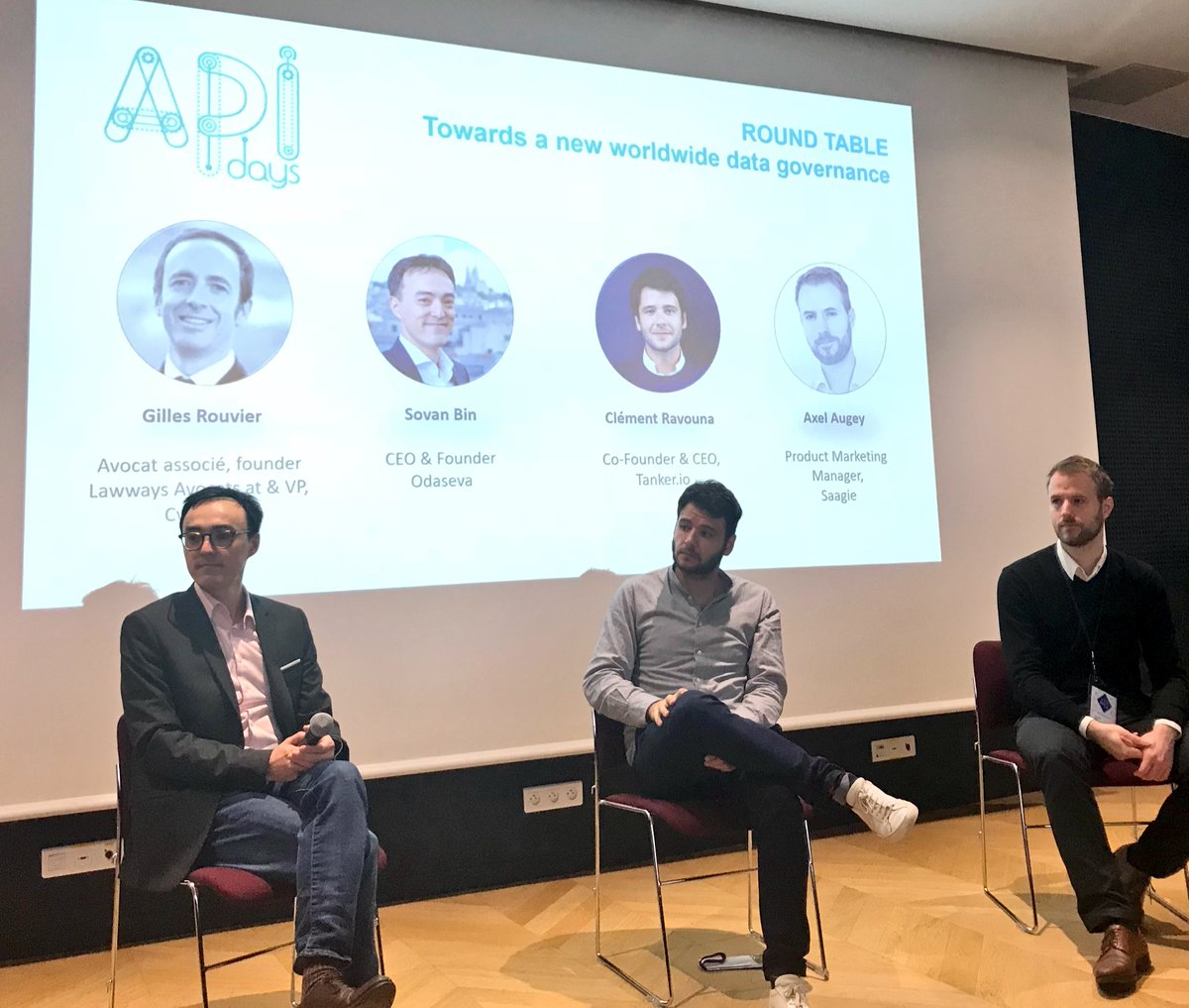 Kicking off the round table “Toward a Worldwide Data Governance,” here at #APIDays2018 Looking forward to hearing from our panelists comprised of <a href="/Odaseva/">Odaseva</a> <a href="/tanker/">Tanker</a> <a href="/saggie/">saggie</a>