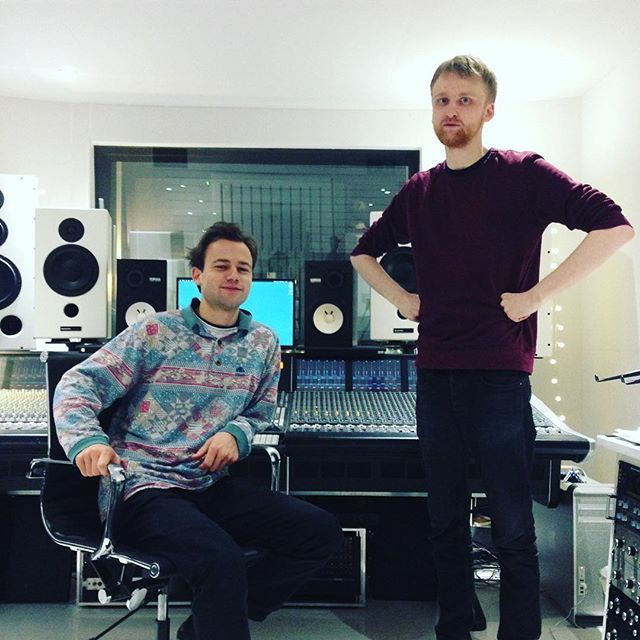 postelecstudio's tweet photo. Training session with Danny and Josh @postelectricstudio #postelectricstudio #edinburghrecording #whereismiguel https://t.co/i7NgIFRC8y https://t.co/vSdIm23ZYa