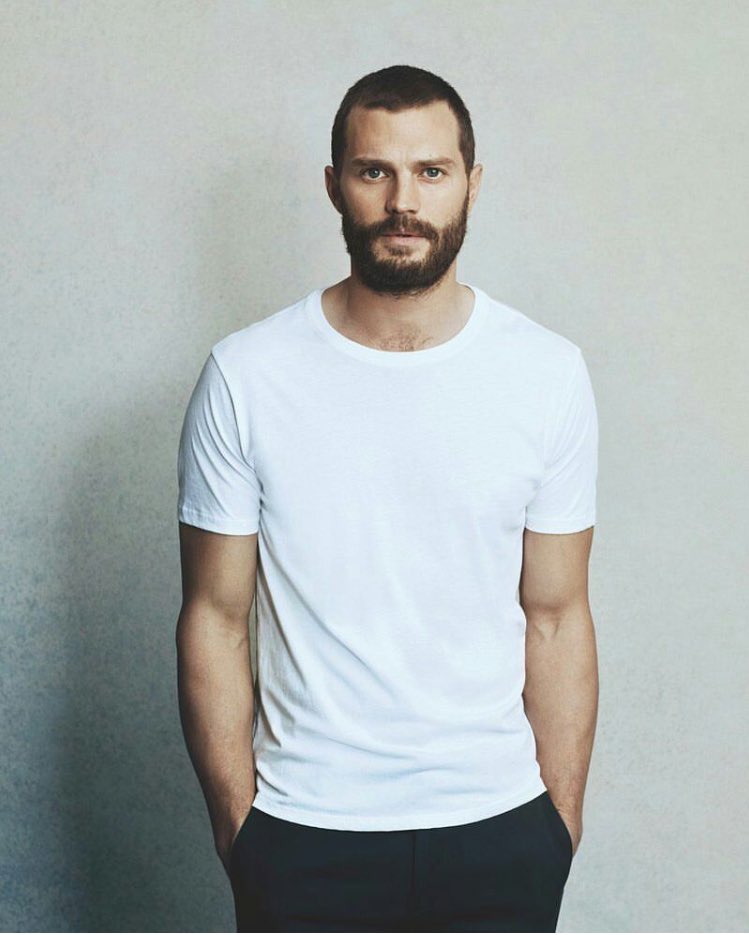 RoratoSilvia's tweet photo. #Beard #ArmsSoMuscled #ExpressionVeryMagnificent #WhiteTShirt #ReallyBreathtaking β€οΈβ€οΈβ€οΈβ€οΈπ₯π₯π₯ https://t.co/dMwztAcekm