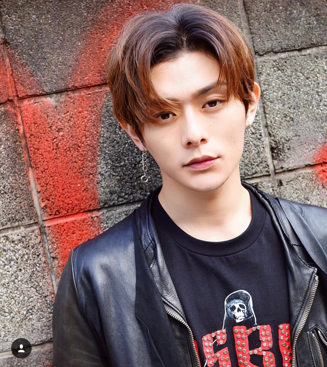 えりりん No Twitter このmisatoちゃん 元彼もめちゃくちゃイケメンなんだよなー 過去にインスタにツーショット沢山載せてたんだけど 別れちゃったみたいね 美男美女で尊かったのに