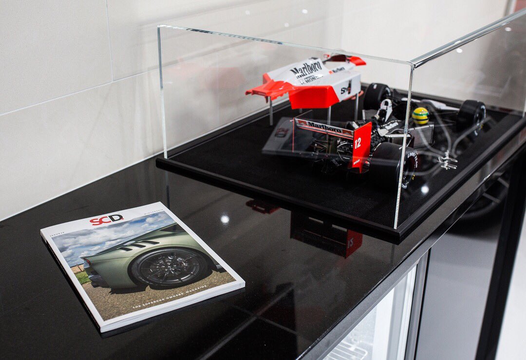 aSUPERCARDRIVER's tweet image. Man cave goals...check out this  member’s garage featuring his 458 and F12. Full feature to follow in issue 27 😎