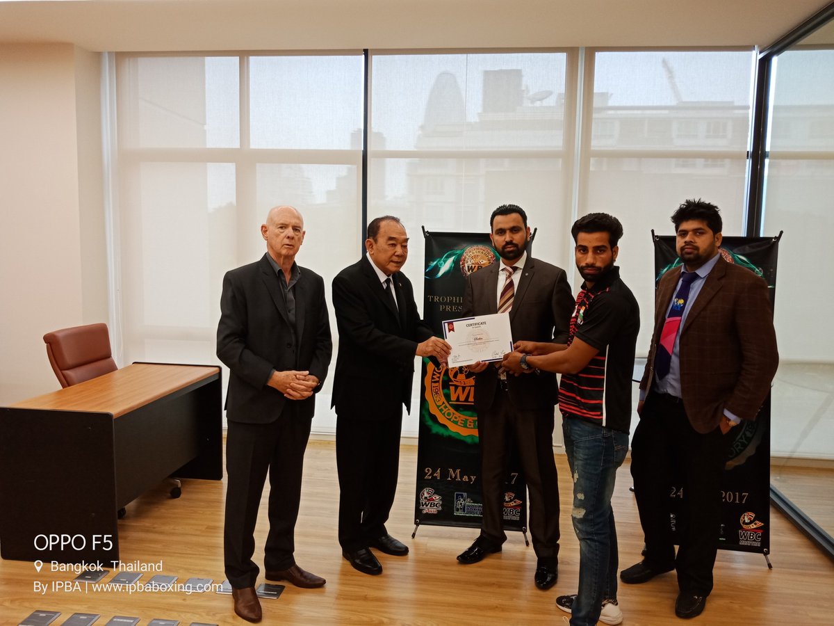 IPBABoxing's tweet photo. Our Boxing Team Awarded Certificate by Mr. Pol. Gen. Kovid Bhakdibhumi (President, WBC Asia) and Mr. @ShaheAli (President, IPBA) after successful completion of 'Pro Boxing Training' at Bangkok in association with Amjad Khan Boxing Foundation &amp; WBC Asia. #IPBABoxing #AKBF #WBCAsia https://t.co/cYSyE0SRKF