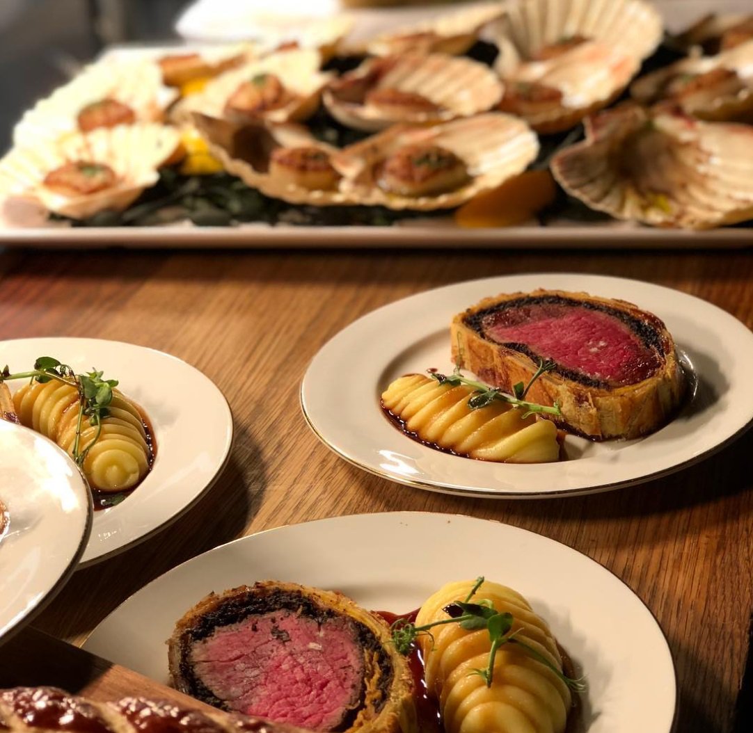 breadstkitchen's tweet photo. Your Wednesday has just got better.... our Beef Wellington special is here to stay! On the menu from today π #BreadStKitchen https://t.co/Tusb0x8EoO