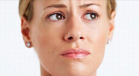 drdanielcuadra's tweet photo. Los #problemastiroides son una causa muy frecuente, sobre todo entre las mujeres, de trastornos y malestar. Cuidar nuestros hábitos y nuestras dietas ayuda en su prevención.
 https://t.co/IJIdIHfyT6 https://t.co/5RQ834i9fS