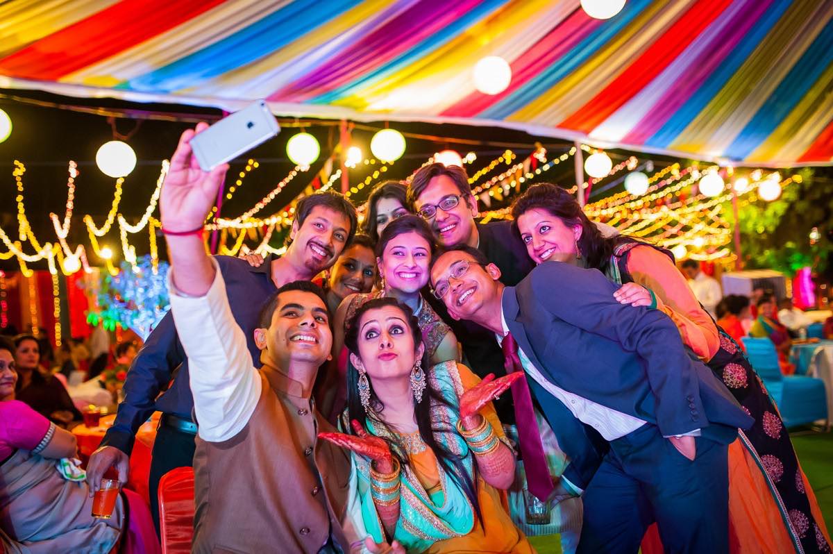 bandbaajaa's tweet photo. Can't take all that wedding stress?Here's how to whoosh away all those jitters
https://t.co/NpHVNAGq4b
#bandbaajaa #bbweddings #bbweddingtrends #bbtrends #indianweddings #realweddings #realbrides #realgroom #stressbusters #bridetobe #indianbride #weddingstress #weddinginspiration https://t.co/Bf164dmsRL