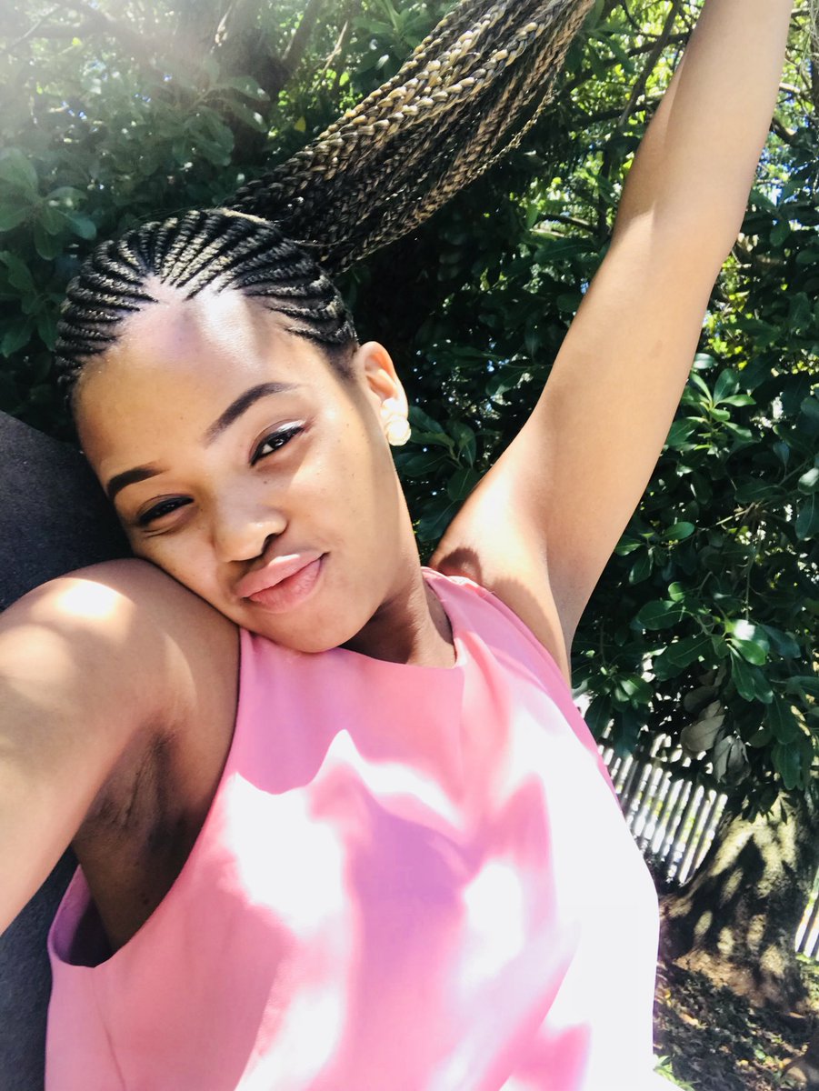 zinzi_mkhize's tweet photo. Wacky Wednesday ❤️ https://t.co/wYiJZ3vrKF
