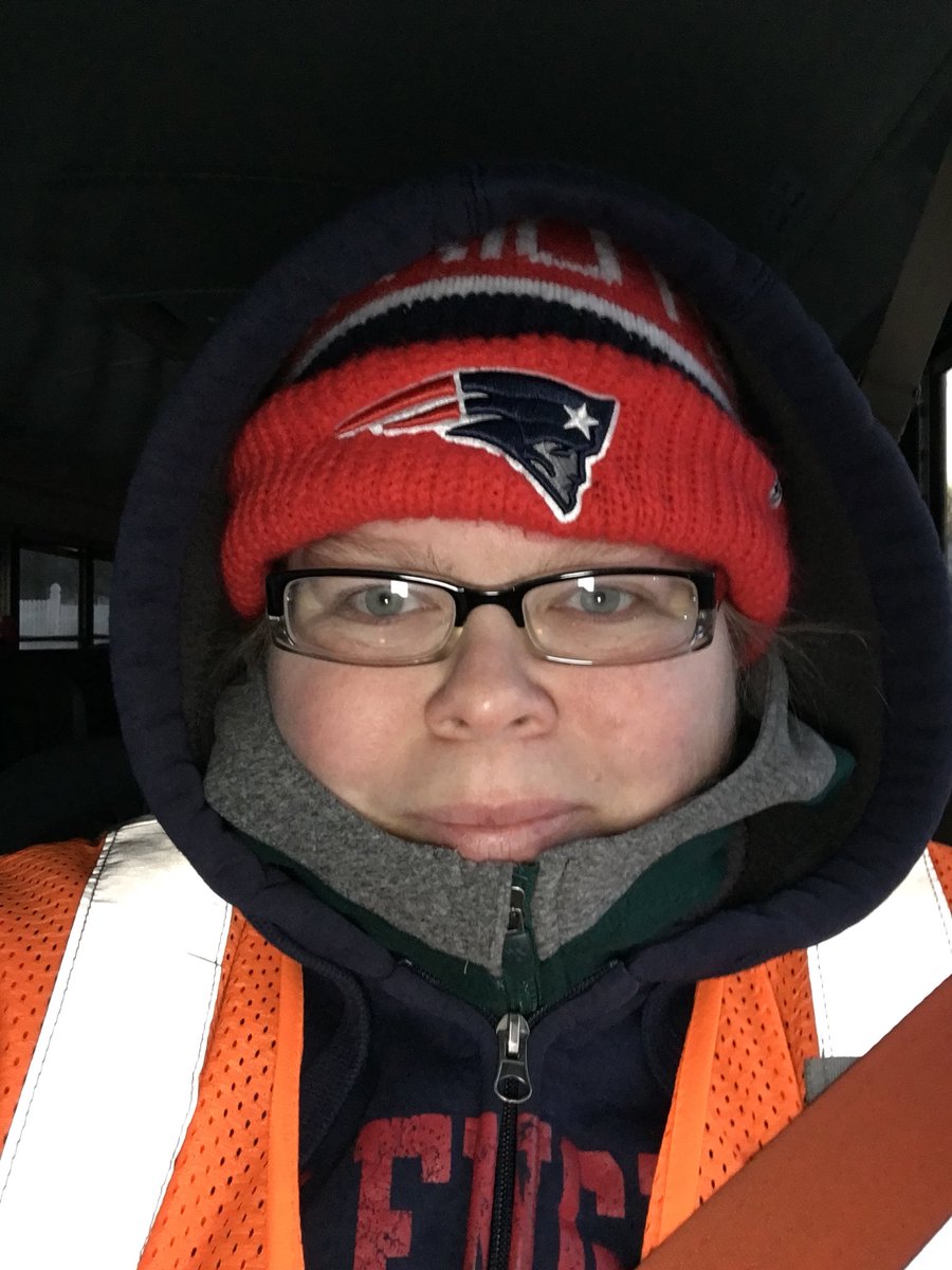 Cookiebun's tweet image. When your office is a tin can and it’s a balmy 14°, there just aren’t enough layers to keep warm! #WinterInNewEngland #SchoolBusDriverLife #IsItSummerYet