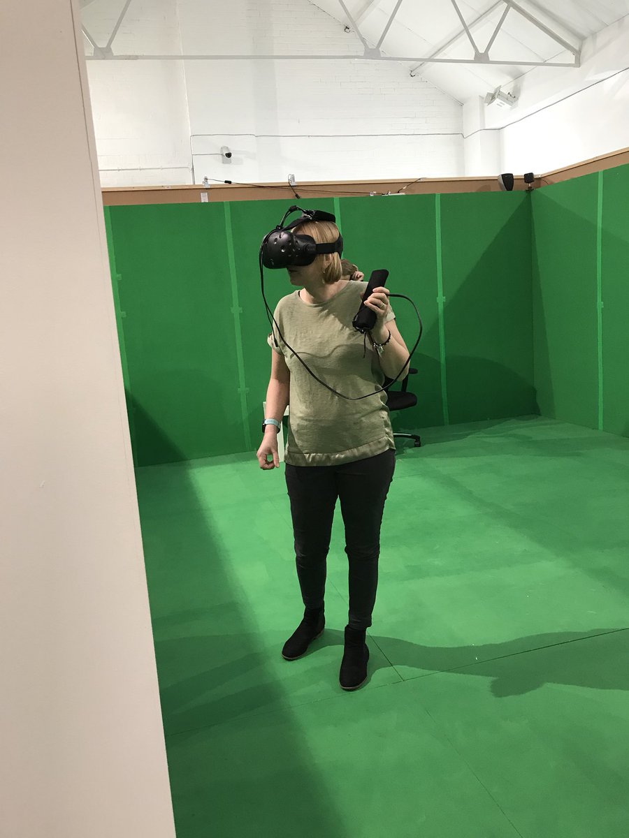 lararatnaraja's tweet photo. Exploring VR and sound for #Bluelightchallenge @STEAMhouseUK @claytonshaw @WestMidsFire @HolosphereVR @justin_wiggan @wearealcmy #steamhouse https://t.co/pMfP2oL5K1