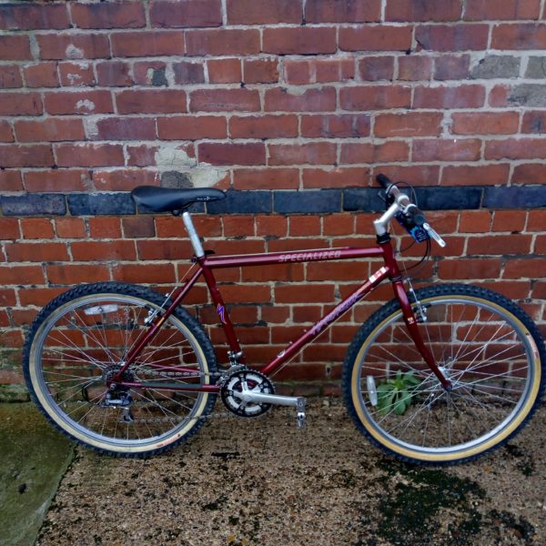 Specialized Hard Rock £150 #ForSale #bike recyclebikes.co.uk/shop/adult-bik…