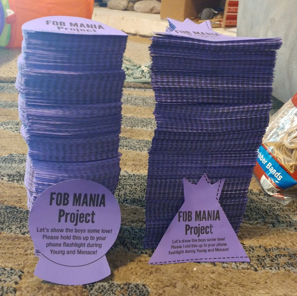 mania_austin's tweet image. Woo-hoo! We've finally reached 100 followers! (but we still need help) 

To all our new followers, we are a fan based project making purple cutouts to help light up the arena purple to show our support for the new album! DM me if you're interested in helping or have any questions