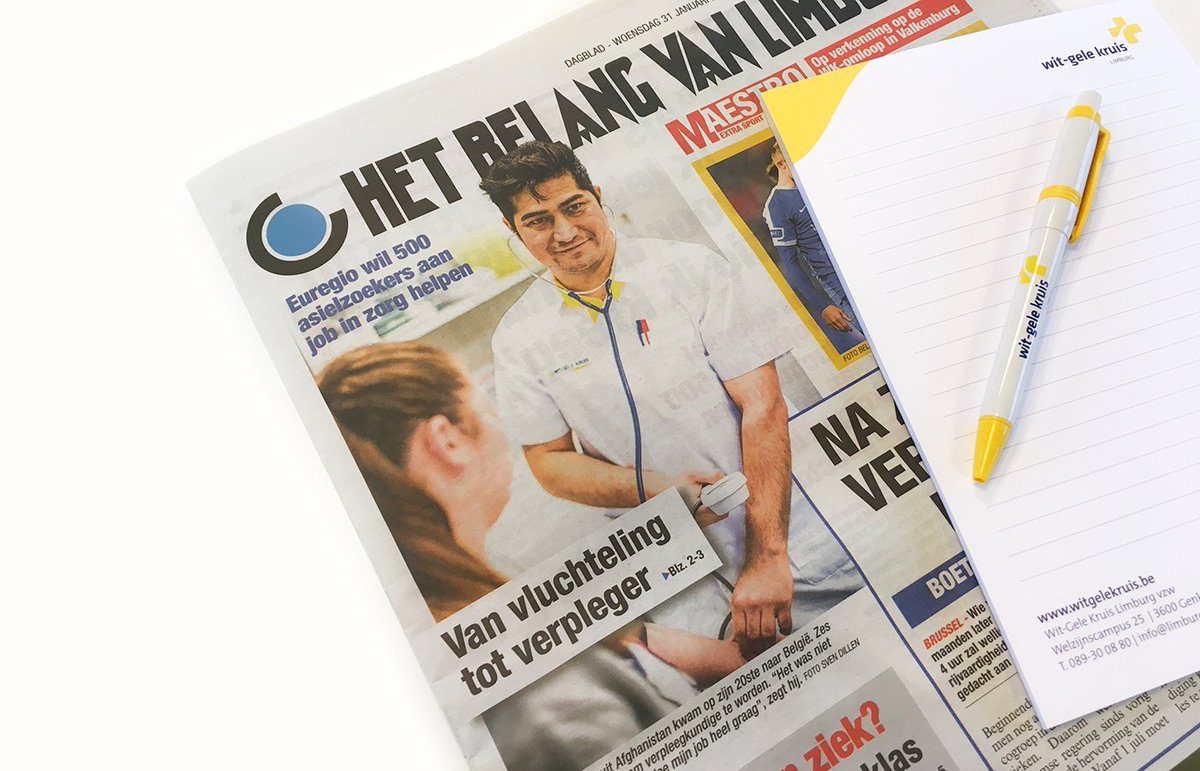 WGKLimburg's tweet photo. Collega Feraidun op de voorpagina van @hbvl : 'Van vluchteling tot verpleger' #mooiverhaal #sterkbezig https://t.co/KXoBiZTf2w