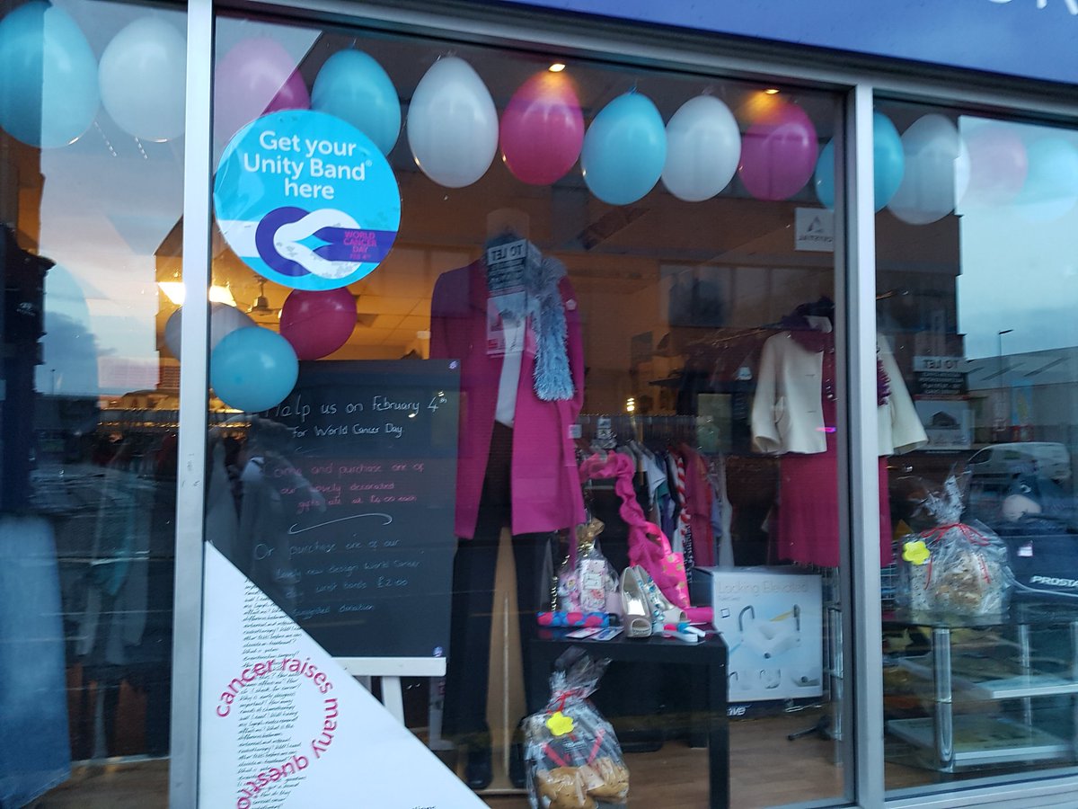 CRUKWorksop's tweet photo. Come and get your #worldcancerdaybands this week. Also our lovely #handmadegifts for #WCD2018 https://t.co/oEUtkiBszE