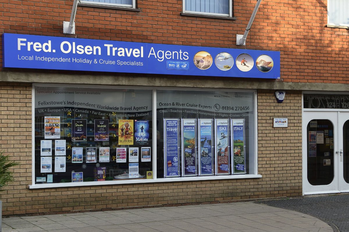 Winter Evening event at Fred Olsen Travel
Thursday 1st February, 6 pm to 7 pm
Join  us for free drinks and nibbles, and a presentation from Fred  Olsen Travel.  Drinks sponsored by the Wine Boutique in Hamilton Road
email: info@felixstowechamber.co.uk #Felixstowe