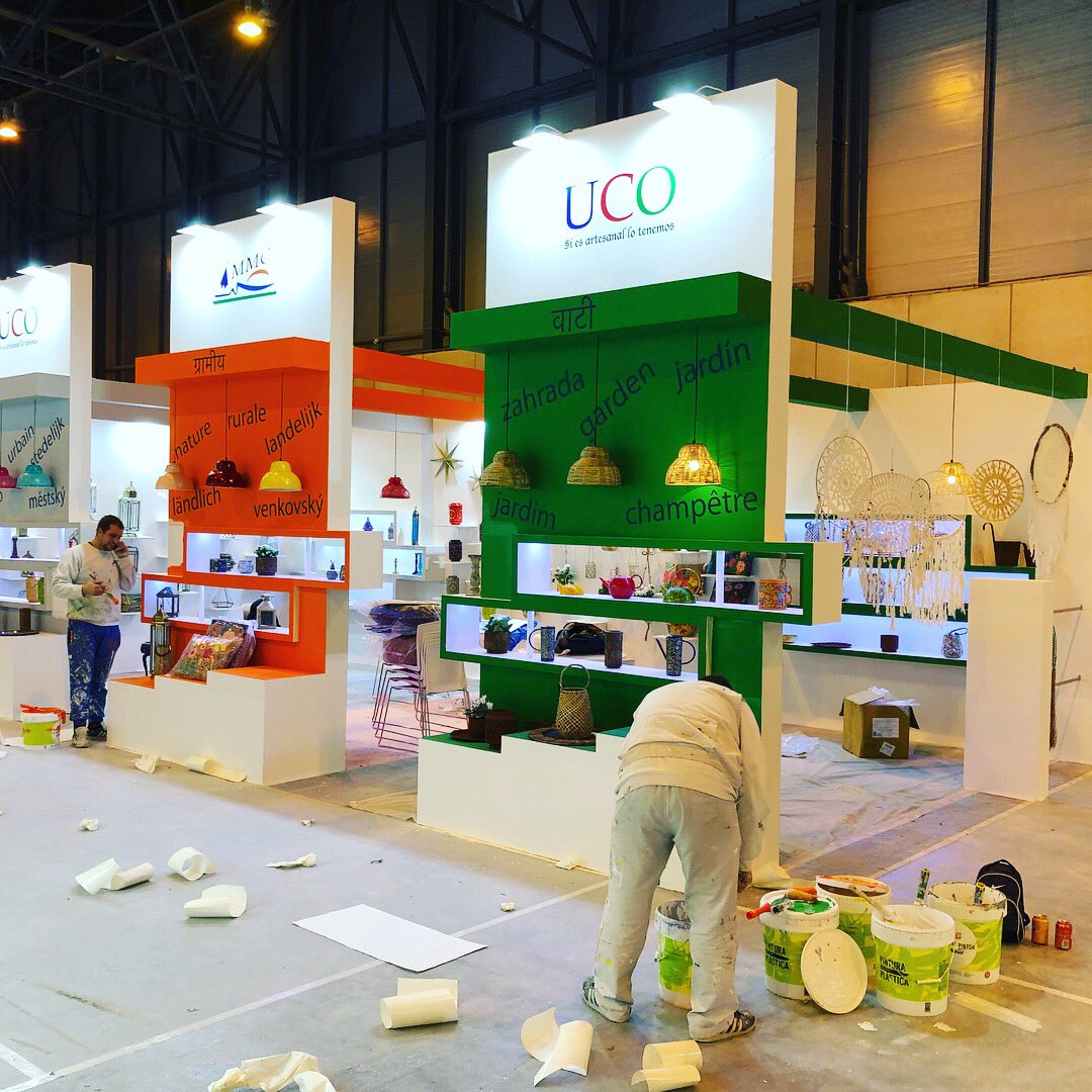 _MadProductions's tweet photo. Hoy han inaugurado en #ifema las #ferias #intergift y #bisutex donde estuvieron presentes 4 trabajos nuestros #giftfriends #bisutex2018 #intergift2018 #exhibitiondisplay #diseñodestands #diseñostand #efimero https://t.co/u8Rg0P6Ips