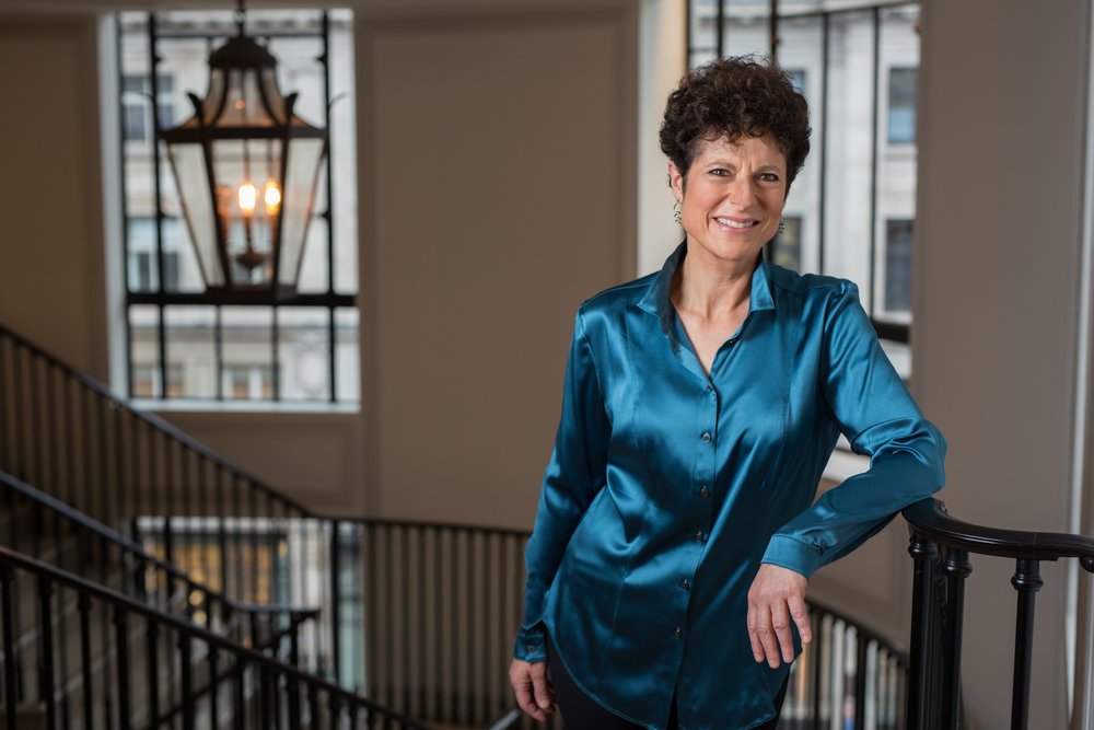 Pianist Margaret Fingerhut performs this Friday at Music &amp; Wine at St Luke's. There's a pre-recital talk (and glass of wine) at 7pm, then a feast of Haydn, Chopin and Rachmaninov.
<a href="/ChandosRecords/">Chandos Records</a>