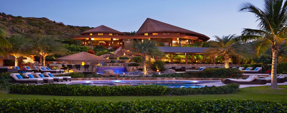 Bennett_Mercado's tweet photo. Oil Nut Bay in the British Virgin Islands is back! Offering villas ranging from 2-6 bedrooms with a resort center that is reopened (pictured here). Reservations are now being accepted for March! #BVIisBack https://t.co/rNysajzrAe