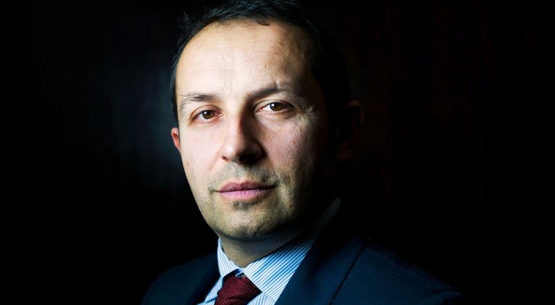 Rnational44's tweet photo. ► ÉVÉNEMENT
Sébastien #Chenu, #député du Nord et porte-parole du Front national (FN), sera l'invité de la fédération FN du Maine-et-Loire, samedi prochain au May-sur-Èvre. Pré-inscrivez-vous ici : https://t.co/1APAVwQlC9
#FN49 #RefondationFN https://t.co/So7DurpxUJ