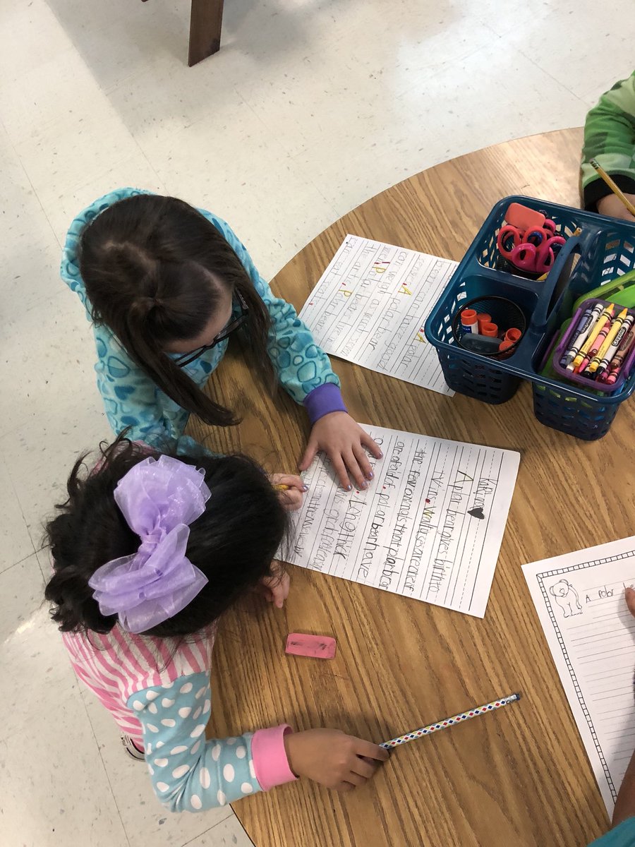 bcoxcounselor's tweet photo. Firsties working hard on the writing process! #writing @FSHISD #1stgrade #nonfictiontext https://t.co/M5T1Frqh3D