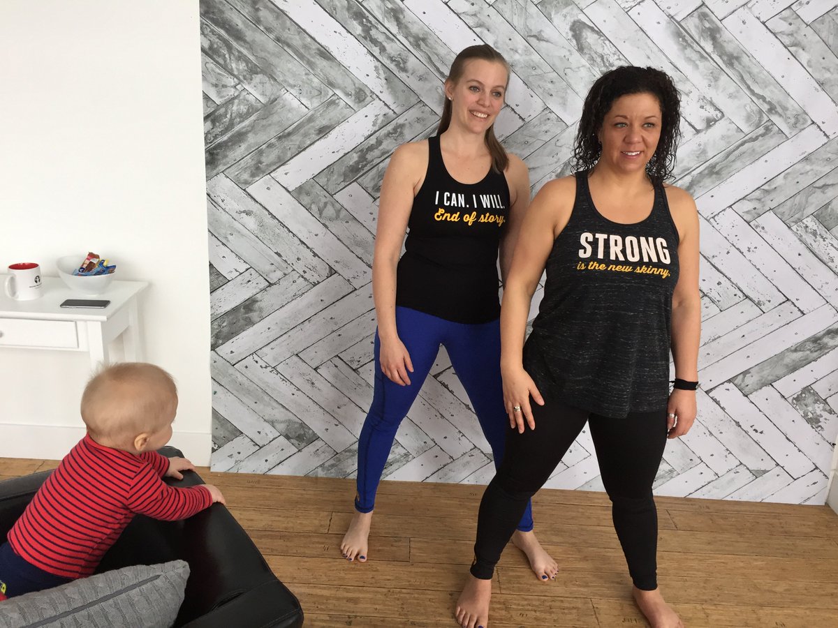 asskickerink's tweet photo. @saragross We did a new promotional photo shoot today. I think you know one or two of our models :) #photoshoot #behindthescenes #asskickerink https://t.co/GRvlRQzstv